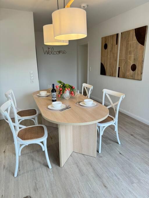 2,5 Zimmer Ferienwohnung Fehmarn Mit Eigenem Parkplatz 外观 照片