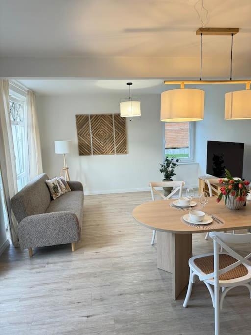 2,5 Zimmer Ferienwohnung Fehmarn Mit Eigenem Parkplatz 外观 照片